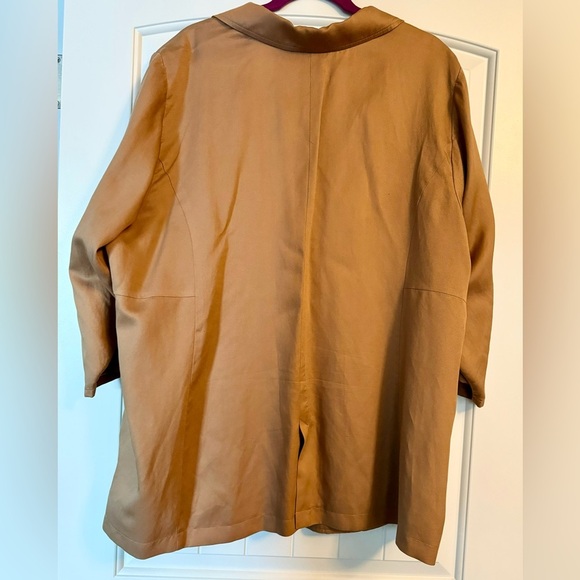 Studio by Torrid blazer golden camel brown 4X single button closure - Picture 8 of 8